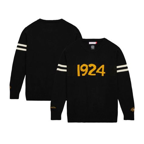 To honor the 100th Anniversary of the Boston Bruins, Mitchell & Ness created this limited-edition sweatshirt. Inspired by a century's worth of iconic moments, it features the franchise's founding year knitted across the front and an embroidered patch of the Boston Bruins centennial logo on the bottom left sleeve. Contrasting stripes complete the classic look of this celebratory pullover. Crew neck Officially licensed Long sleeve Pullover Dry clean only Imported Material: 60% Cotton/40% Acryl Nhl Boston Bruins, Iconic Moments, Fabric Applique, 100th Anniversary, Boston Bruins, Embroidered Fabric, Luxe Gifts, Night Looks, Mitchell & Ness