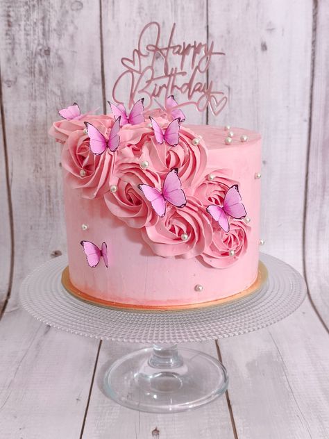 Pink Butterfly Cake, Colorful Birthday Cake, Girl Shower Themes, Butterfly Birthday Cakes, Sweet Cups, Crown Cake, Butterfly Cake, Butterfly Cakes