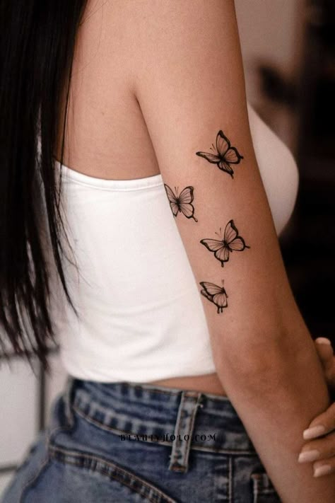 Feminist Tattoo, Butterfly Tattoos For Women, Inspiration Tattoos, Tattoos Geometric, Pretty Tattoos For Women, Cute Tattoos For Women, Classy Tattoos, Discreet Tattoos, Elegant Tattoos