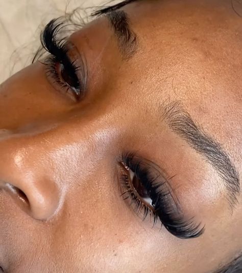 Lashes Extensions Bottom And Top, Wispy Full Lashes, Mink Lashes Extensions Black Women, Bottom Lashes Black Women, Lash Extensions Black Women, Volume Wispy Eyelash Extensions, Lash Beds, Lashes Styles, Lash Maps