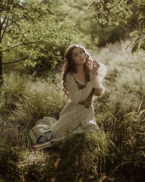 French Meadows, Jackie Wyers, Princess Shot, Fairytale Photoshoot, Debut Photoshoot, Fairy Photoshoot, Fairies Photos, Ethereal Aesthetic, Dreamy Photography