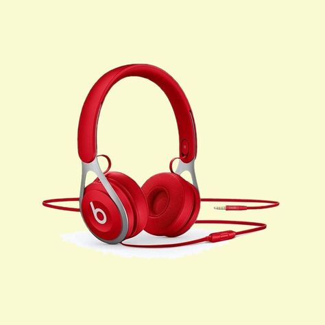 Beats EP Wired On-Ear Headphones - Battery Free for Unlimited Listening, Built in Mic and Controls - Red Headphones Beats, Dre Headphones, Headphone Splitter, Backpack Fjallraven, Watch Stranger Things, Cool Gifts For Teens, Headphones Design, Gifts For Teen Boys, Beats By Dre