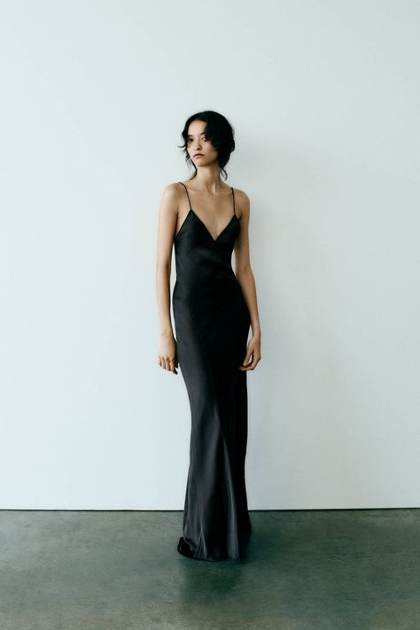 31 Fall Zara Arrivals That Are Too Chic to Possibly Resist | Who What Wear Black Satin Slip Dress, Backless Slip Dress, Lingerie Satin, Black Backless Dress, Black Slip Dress, Satin Maxi Dress, Satin Slip Dress, Satin Slip, Black Slip Ons