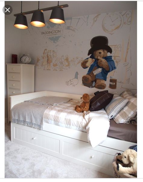 Bear Nursery Theme, Safari Nursery Wallpaper, Simple Wall Decor, Baby Room Inspiration, Bear Nursery, Nursery Room Boy, Stunning Interior Design, Paddington Bear, Nursery Wallpaper