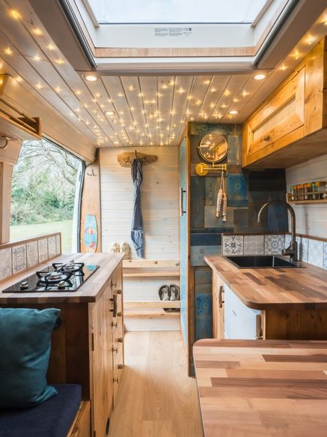 Transforming Van Life: This Citroen Relay Motorhome has a Hotel-Style Interior and Fitness Pole Cute Van Interior, Diy Truck Camper Interior, Yellow Camper Interior, Camper Van Interior Design, Campervan Makeover, Small Campervan Interior, Camper Van Interior Ideas, Campervan Inspiration, Camper Van Interior