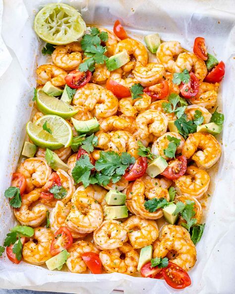 Chilli Lime Shrimp, Clean Eating Shrimp, Chili Lime Shrimp, Lime Shrimp, Skillet Dinners, Clean Food Crush, Clean Eating Dinner, Big Salad, Food Crush