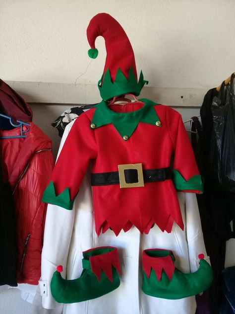 Diy Santa Costume For Kids, Kids Elf Costume Diy, Elf Costume Diy, Christmas Elf Costume Diy, Kids Elf Costume, Diy Elf Costume, Bad Elf, Christmas Elf Costume, Christmas Dress Up