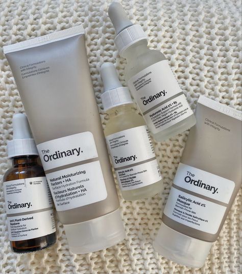 Skincare Products Recommendations, Simple Skincare Aesthetic, Simple Organic Skin Care, The Ordinary Hyaluronic Acid 2% + B5, The Ordinary Skincare Aesthetic, The Ordinary Aesthetic, Skincare Ordinary, Ordinary Aesthetic, Simple Vibes