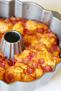 Biscuit Pizza Bundt Pan, Pepperoni Monkey Bread Pull Apart, Bundt Breakfast, Pepperoni Monkey Bread, Heavy Snacks, Pepperoni Pizza Monkey Bread, Rm Birthday, Pillsbury Pizza, Monkey Breads