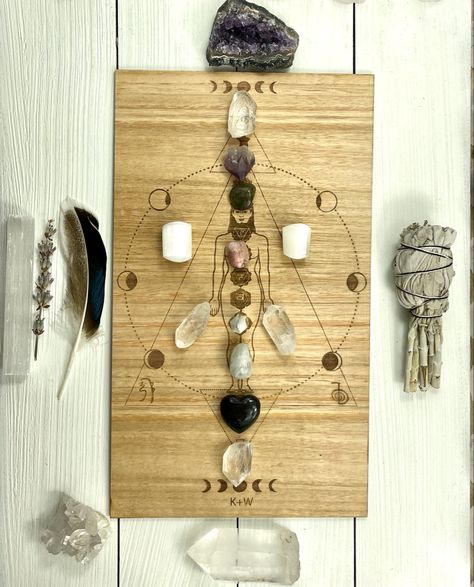 Reiki Room Decor, Healing Room Decor, Healing Room Ideas, Reiki Room Ideas, Reiki Business, Quantum Energy, Reiki Room, Healing Room, Shamanic Healing