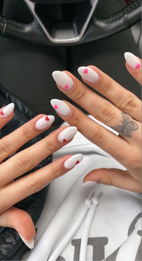 White And Pink Nails Valentines Day, Simple White Valentines Nails, Pink Acrylic Valentines Nails, Matching Nails With Best Friend Almond, Almond Nails Designs Valentines Day, Hot Pink Heart Nails, Bday Nails Ideas Short Almond, Matching Valentines Nails, Valentines Day Nails Round