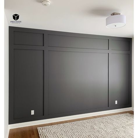 Feature Wall Bedroom, Black Accent Walls, Hal Decor, Accent Walls In Living Room, Accent Wall Bedroom, Wall Bedroom, Bedroom Accent, Board And Batten, Master Bed