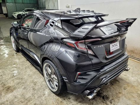 Toyota C-HR G Led 2017 hybrid Toyota Hybrid C-hr, Toyota Chr Aesthetic, Toyota Chr Custom, Toyota Chr Modified, Toyota Chr Hybrid, Toyota Prius Custom, Prius Custom, Toyota Chr, Toyota Hybrid