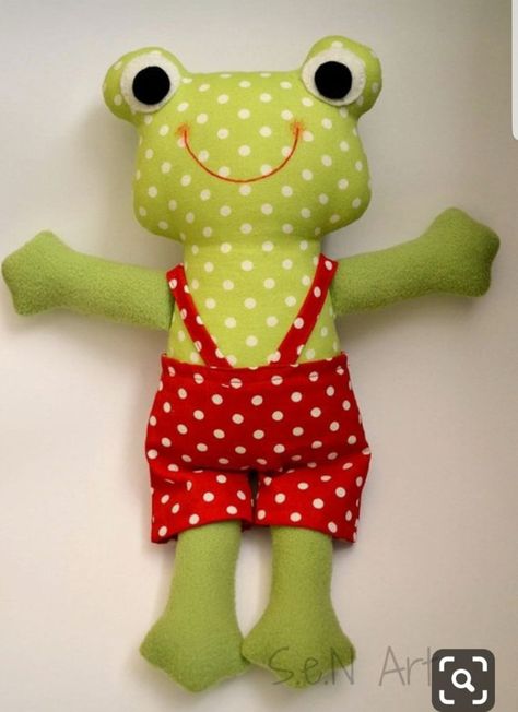 Frog Toy, Frog Plush, Animal Sewing Patterns, Sewing Stuffed Animals, Fabric Toys, Fabric Animals, Sewing Toys, Stuffed Toys, Toy Craft