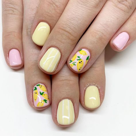 Pink lemonade 🍋🍋🍋 . . #mikkismanis #lacqueredloft #lemonnails #summernails #nailart #handpaintednailart #handpaintedart #dailyart… Pink Lemon Nails, Strawberry Lemonade Nails, Pink Lemonade Nails, Lemon Nails, Summer Acrylic, Beauty Nails Design, Painted Nail Art, Pink Lemon, Cute Gel Nails