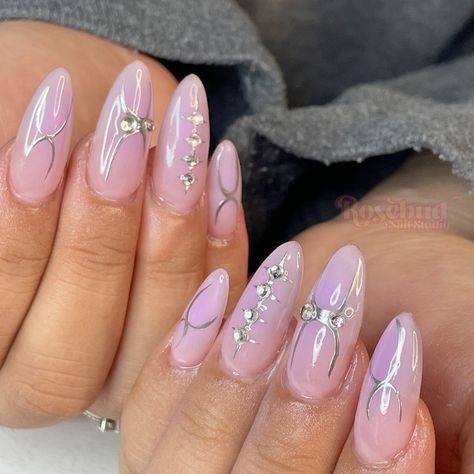 Lilac Aura Nails, Lilac And Silver Nails, Lilac Nail Art, Silver Nail Art, Builder Gel Nails, Lilac Nails, Korean Nails, Airbrush Nails, Blush Nails