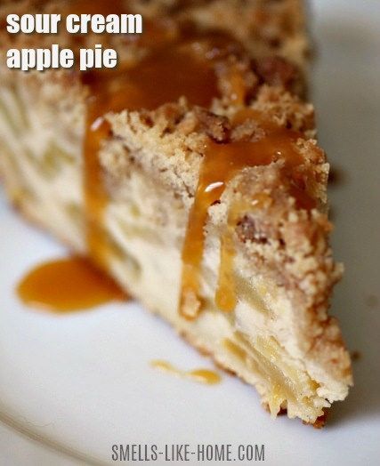 Sour Cream Apple Pie, Peaches Cream Cheese, Pie Dough Recipe, Baked Custard, Easy Pie, Cooked Apples, A Piece Of Cake, Apple Pie Recipes, Pie Dough