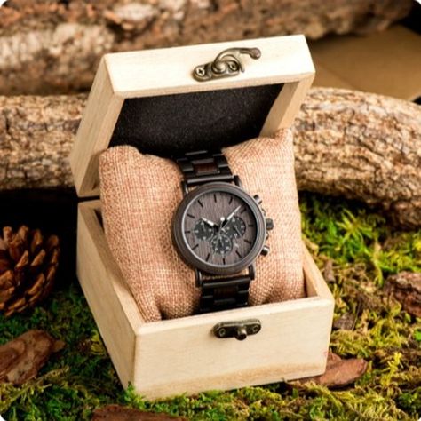 🌟 Make your wishes come true with Balia! 🌿 Discover our handcrafted wooden watches made from premium natural materials. Unique timepieces that will accompany you throughout your life, creating unforgettable memories. ⌚🌱 🌟 Personalize your watch, its box, or choose a brand-free model 🌟 https://www.balia.store/montre-homme #watch #montre #bali #balia #custom Wooden Watches, Wish Come True, Wooden Watch, Unforgettable Memories, Natural Materials, Time Piece, Bali, Make Your, Make It Yourself