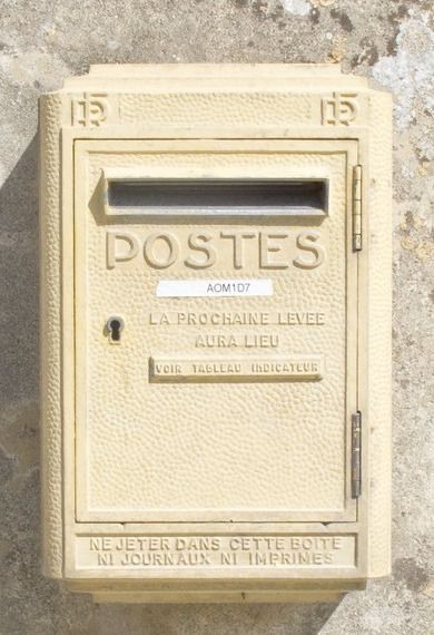 Post Box Ideas, Old Mailbox, Monochromatic Photography, Vintage Mailbox, Vintage Mail, Box Photography, French Yellow, Letter Boxes, Post Boxes