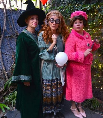 Harry Potter Party Outfit, Teacher Book Character Costumes, Hogwarts Halloween Costume, Hogwarts Costume, Nancy Drew Costume, Literary Costumes, Harry Potter Kostüm, Comic Con Outfits, Harry Potter Halloween Costumes