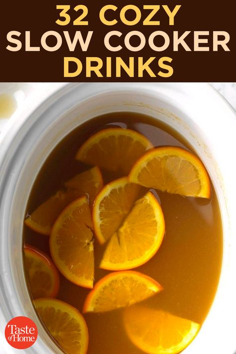 32 Drinks You Can Make in Your Slow Cooker Warm Alcoholic Drinks, Slow Cooker Drinks, Crockpot Drinks, Hot Spiced Cider, Cranberry Cider, Cranberry Drinks, Mint Mocha, Spiced Wine, Lemon Drink