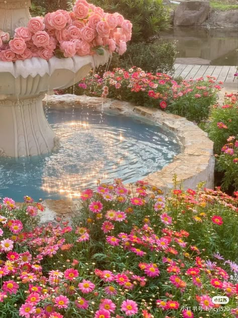 Images Terrifiantes, Castle Aesthetic, Wallpaper Flower, Nothing But Flowers, Pretty Landscapes, Nature Aesthetic, Flowers Nature, Pretty Places, Water Fountain