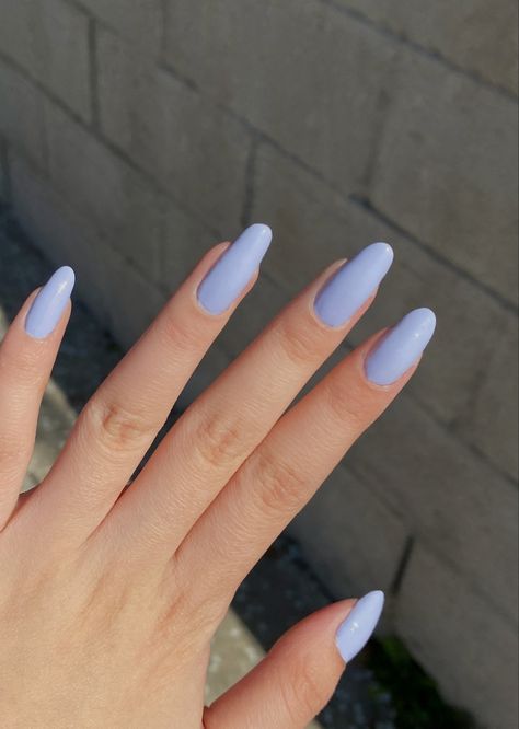 Gel Nails Periwinkle, Light Blue Purple Nails, Light Periwinkle Nails, Perry Winkle Nails, Blueish Purple Nails, Light Pastel Nails, Simple March Nails, Perrywinkle Nails, Periwinkle Blue Nails