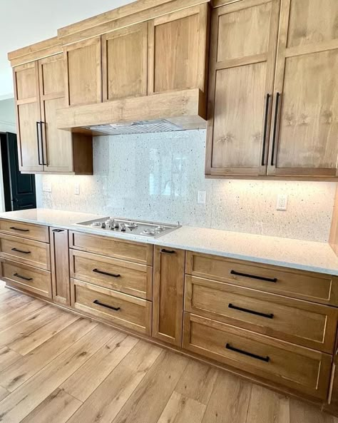 Pitaya White Granite, Wood Tone Cabinets, Knotty Alder Kitchen Cabinets, Knotty Alder Kitchen, Alder Kitchen Cabinets, Alder Kitchen, Walnut Kitchen Cabinets, 1 Story Modern House, Hickory Kitchen Cabinets