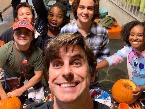 Nickelodeon Cast, Luca Luhan, Cooper Barnes, Captain Man, Danger Force, Jace Norman, Carving Pumpkins, Henry Danger, Spooky Szn