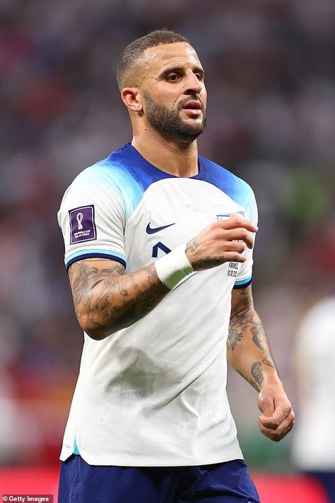 Kyle Walker's England teammates 'knew about the star's secret family with Lauryn Goodman and would even join in on FaceTimes' Check more at https://maholicious.com/kyle-walkers-england-teammates-knew-about-the-stars-secret-family-with-lauryn-goodman-and-would-even-join-in-on-facetimes/ Her Silence, Secretly Married, Kyle Walker, Biological Father, Six Month, England Football, Play Soccer, First Daughter, Going On A Trip