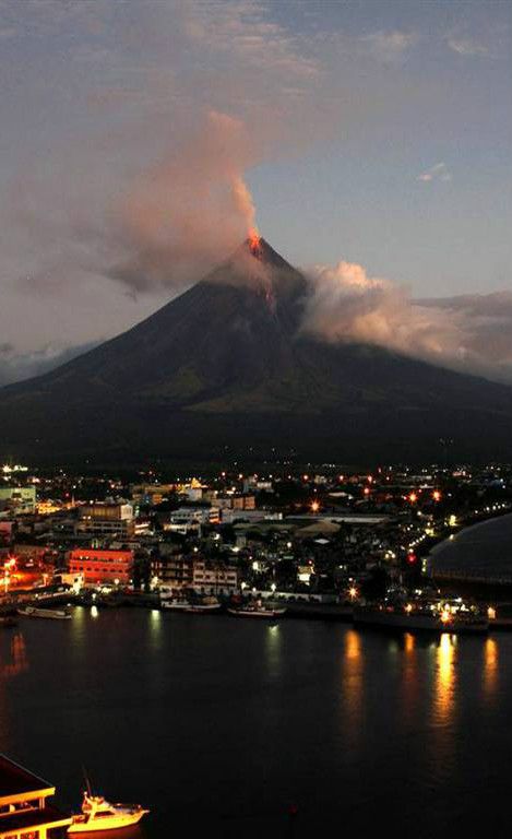 Mayon Volcano at reaking dawn | Legazpi, Albay | Bicol, Philippines Bicol Philippines Aesthetic, Bicol Philippines, Philippines Aesthetic, Philippine Travel, Mayon Volcano, Legazpi City, Travel Fiji, Cute Dog Wallpaper, City Photos