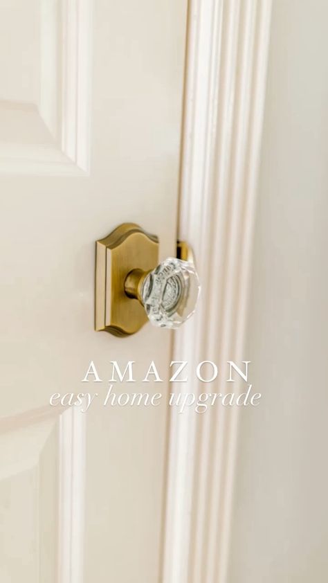 Brass Door Knobs Exterior, Gold Door Handles On White Doors, Farmhouse Door Knobs Interior, Interior Door Knobs Ideas, Doorknobs Interior, Farmhouse Door Knobs, Front Door Knobs, Gold Door Knobs, Bedroom Door Knobs