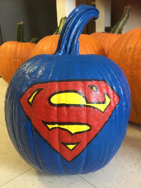 Superman pumpkin Superman Pumpkin Painting, Superman Pumpkin, Pumpkin Carving Kits, 90s Fashion Outfits Hip Hop Party, Classic Comic Books, Pumpkin Carving Templates, Halloween Store, Pumpkin Painting, Classic Comics