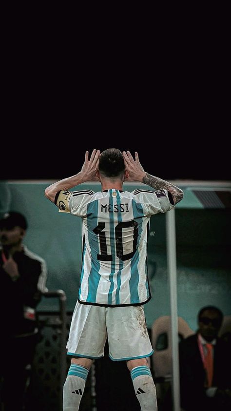 San Gohan, Lionel Messi Posters, Messi Pictures, Football Messi, Messi World Cup, Cr7 Vs Messi, Lionel Messi Fc Barcelona, Messi Videos, Messi Fans