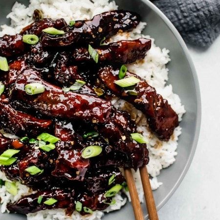 PF Chang's Mongolian Beef Recipe - Platings + Pairings Pf Chang Mongolian Beef Recipe, Mongolian Beef Recipe Pf Changs, Easy Mongolian Beef, Mongolian Beef Recipe, Pf Chang, Mongolian Beef Recipes, Homemade Chinese Food, Ny Strip Steak, Pf Changs