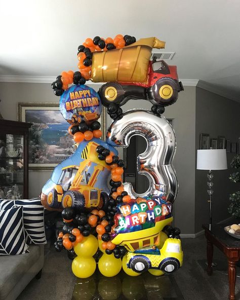 Happy Birthday Balloon Arrangement, Construction Balloon Bouquet, 3rd Birthday Balloons, Balloon Bouquet Delivery, Transportation Birthday Party, Balloons Bouquet, Balloon Numbers, Happy 3rd Birthday, 3rd Birthday Boys