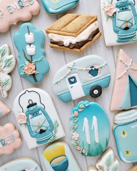 Jessie Edwards on Instagram: "I just realized that I forgot to share these cookies! These were such a pleasure to make. 💗 . . . #decoratedcookies #yxecookies #campingcookies #glampingcookies #customcookies #cookiesofinstagram" Lake Decorated Cookies, Train Cookies, Camping Cookies, Sugar Cookie Cakes, Fancy Cupcakes, Sugar Cookie Royal Icing, Sugar Cookie Designs, Creative Cookies, Cut Out Cookies