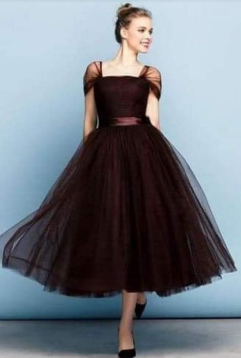 Petite Ball Gown, Formal Evening Dresses Plus Size, Gaun Tulle, Tea Length Tulle, Simple Frock Design, Simple Frocks, Gaun Fashion, Frock For Women, Tulle Evening Dress