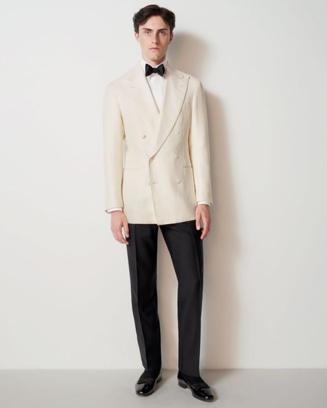 Curated Looks 2.0 | Atelier Saman Amel Dinner Jacket Men, Saman Amel, White Dinner Jacket, Jacket Outfit Men, Black Dinner, White Dinner, Dinner Jacket, Mens Formal Wear, White Tie