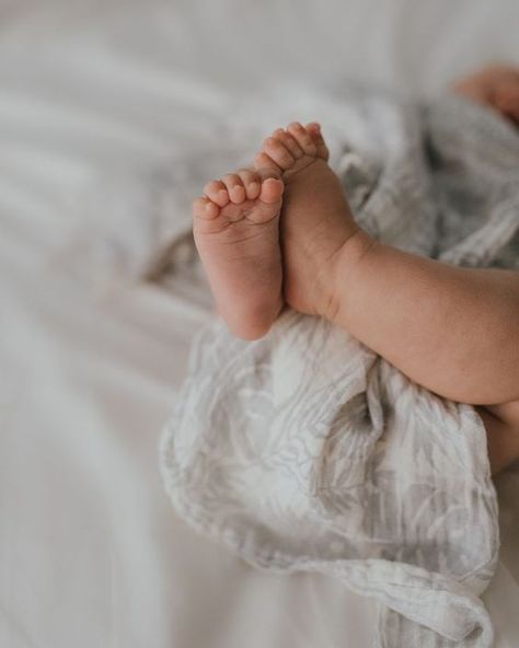 Sarah Lemkus, Newborn Hospital Pictures, Foto Newborn, Healthy Baby, Newborn Hospital, Newborn Baby Photos, Foto Baby, Newborn Shoot, Newborn Baby Photography