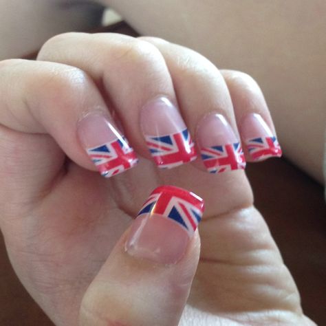 British flag British Flag Nails, Union Jack Nails, One Direction Nails, Monster Nails, Flag Nails, Vintage Nails, London Nails, Cherry Nails, Really Cute Nails