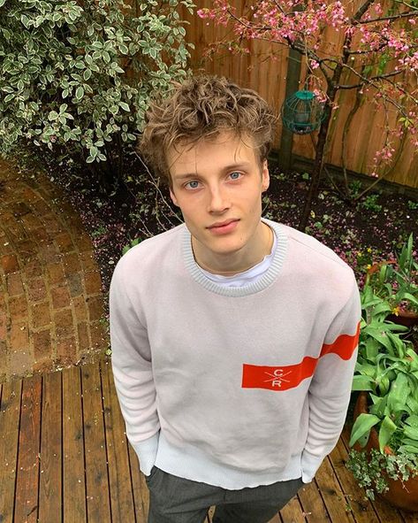 Hugh Laughton-Scott on Instagram: “🦞” Charlie Cobalt, Hugh Laughton Scott, Hugh Laughton, Casey Mcquiston, Red White And Royal Blue, The Inheritance Games, All The Young Dudes, Mens Casual Dress Outfits, Aesthetic People