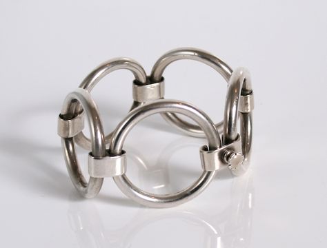 Hans Hansen Jewellery, 1960 Jewelry, Modern Silver Jewelry, Scandinavian Jewelry, Modernist Jewelry, Hinged Bracelet, Unique Jewelry Designs, Silver Jewelry Handmade, Handmade Wire Jewelry