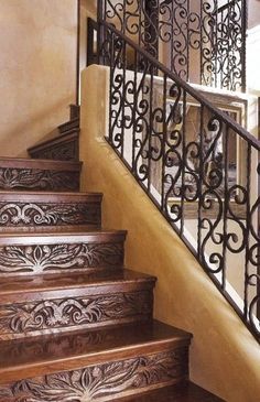 Escalier Design, Wood Staircase, Lan Can, Stair Risers, Iron Railing, Western Homes, घर की सजावट, Stairway To Heaven, Hem Design