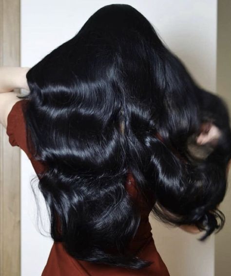 Indian Hair Aesthetic, Long Hair Goals, Wavy Hair Long, Shiny Black Hair, Hair Goal, Black Wavy Hair, Hair Styles Black, Long Shiny Hair, Jet Black Hair