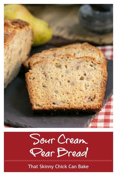 Sour Cream Pear Bread - A delectable autumn quick bread with subtle warm spices and chunks of fresh pears #quickbread #pears #pearbread #fallrecipes Pumpkin Pear Bread, Fresh Pear Bread Recipes, Pear Sour Cream Cake, Pear Quick Bread Recipes, Pear Zucchini Bread, Fresh Pear Recipes, Pear Quick Bread, Pear Recipes Easy, Pear Dessert Recipes