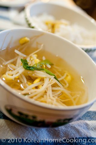 Bean Sprout Soup, Sprout Soup, Bean Sprout Recipes, Home Cooking Recipes, Bean Sprout, Korean Cooking, Sprout Recipes, Korean Dishes, Asian Inspired Recipes