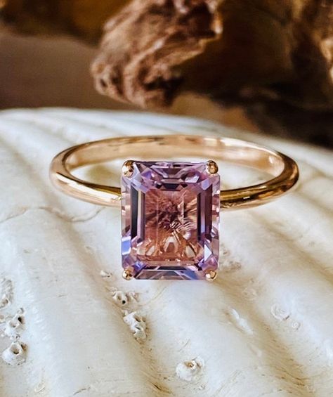 Luxury Amethyst Ring With Round Cut, Luxury Amethyst Ring With Round Cut Center Stone, Luxury Amethyst Ring With Center Stone In Round Cut, Luxury Amethyst Round Cut Engagement Ring, Luxury Amethyst Ring For Wedding, Emerald Cut, Luxury Amethyst Ring With Accent Stones, Luxury Round Amethyst Ring With Accent Stones, Luxury Emerald Cut Amethyst Ring As Gift, Luxury Amethyst Ring With Round Stone As Gift