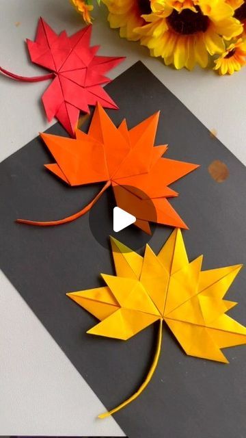 paper crafts creator on Instagram: "The first maple leaf in autumn, handmade maple leaf origami, simple and beautiful, come and try it! #handmade #origami #kindergarten #diy #fun #paperart #origamicraft #paper #leaf paper craft ideas" Leaf Paper Craft, Origami Maple Leaf, Leaf Origami, Origami Leaves, Autumn Handmade, Autumn Leaves Craft, Paper Leaf, Circle Crafts, Origami Fashion