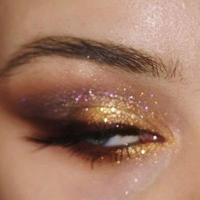 Make Up Designs, Mekap Mata, 90s Makeup, Glitter Eye Makeup, Glitter Eye, Smink Inspiration, Makijaż Smokey Eye, Dope Makeup, Beauty Make-up